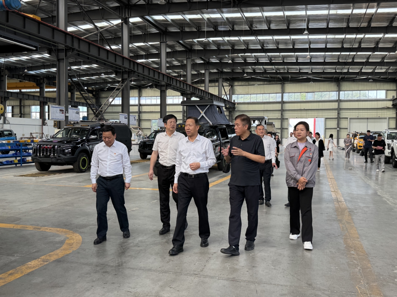 聚力謀發(fā)展，政企共協(xié)作丨省人大常委會(huì)副主任劉雪榮一行赴震序公司調(diào)研